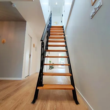 Chambre Arvor Avec Salle De Bains Privative Dans Une Avec Salon Et Cuisine Partages *